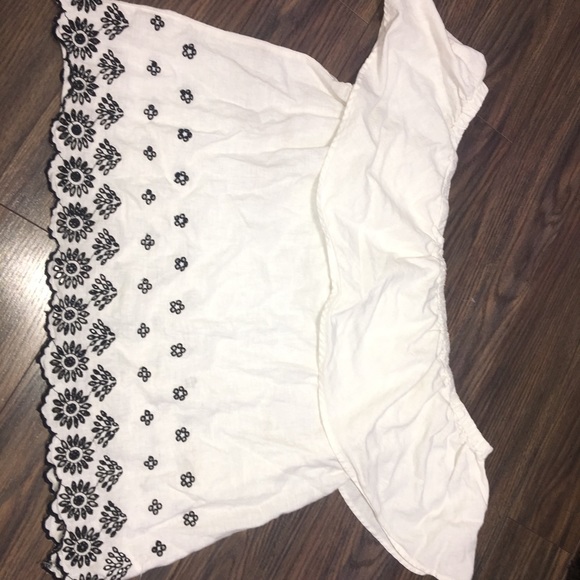 Old Navy Top - Picture 1 of 4